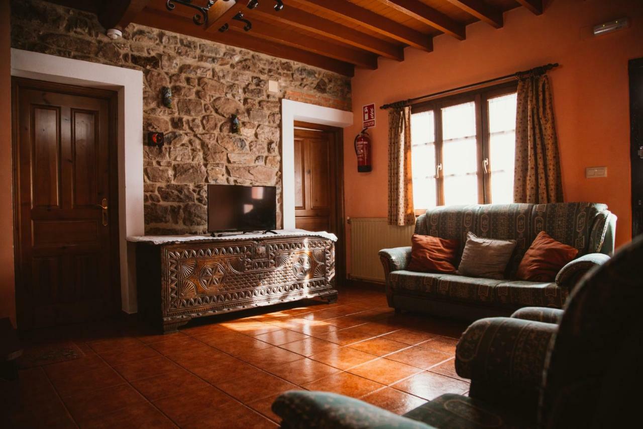 Carquera Casa A 8 Km De Nava Villa Luaran gambar