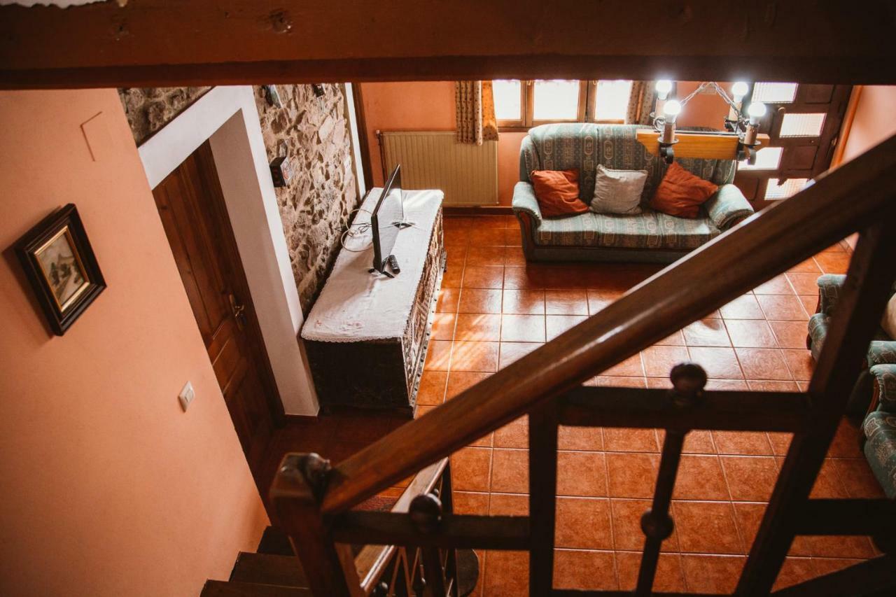 Carquera Casa A 8 Km De Nava Villa Luaran gambar
